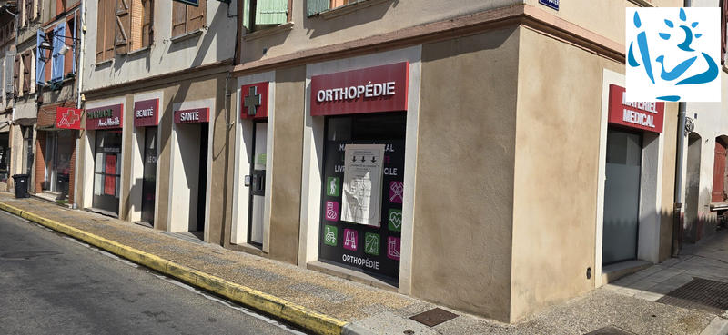 Local commercial - 145 m² - 6 pièces