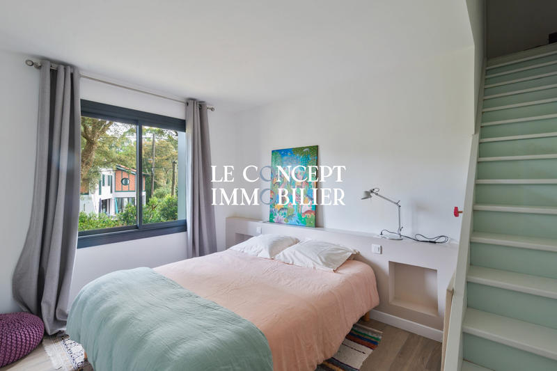 Maison - 200 m² - 7 pièces