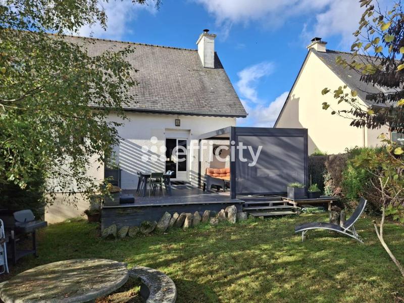 Maison - 186 m² - 7 pièces