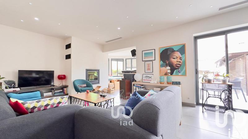 Maison - 142 m² - 6 pièces