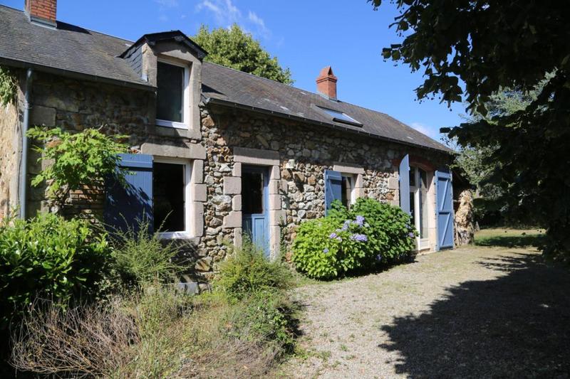 Maison en pierre - 102 m² - 3 pièces