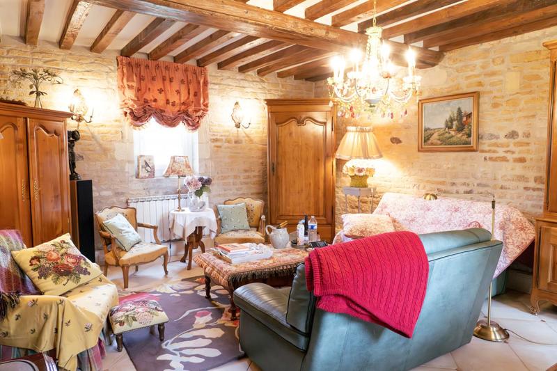 Maison ancienne - 234 m² - 19 pièces