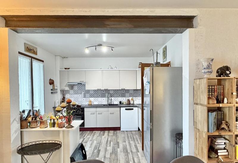 Maison - 188 m² - 8 pièces