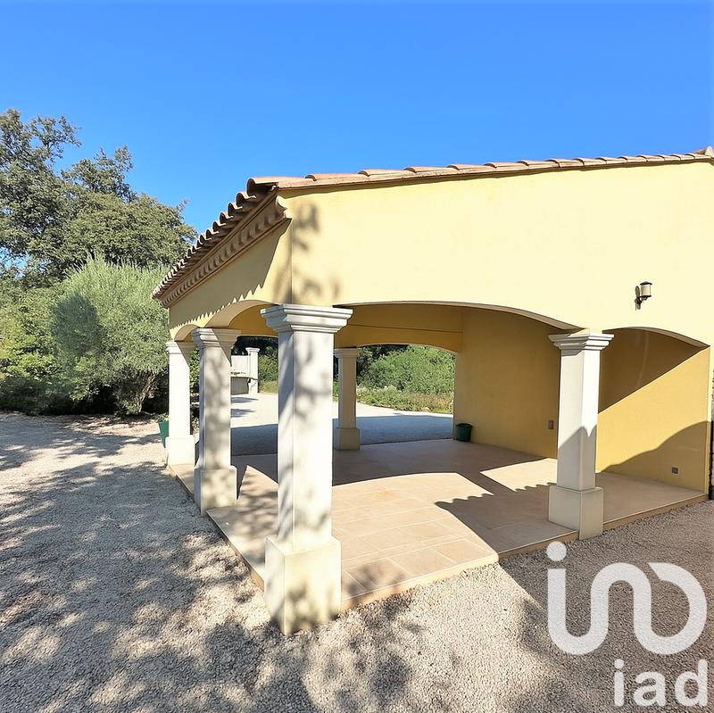 Maison - 210 m² - 8 pièces