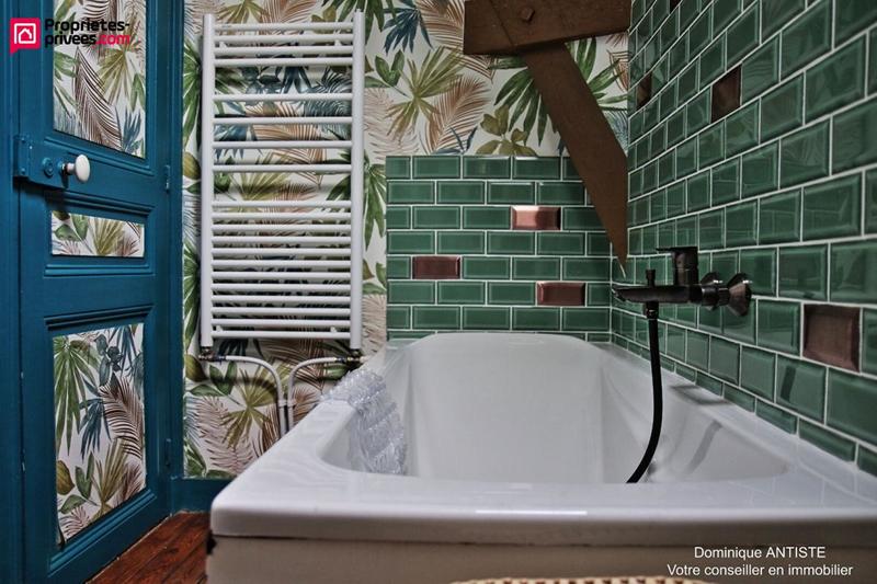 Maison - 120 m² - 8 pièces