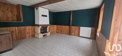 Maison - 323 m² - 8 pièces