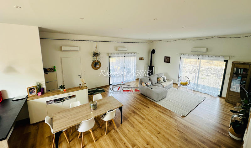 Maison - 330 m² - 14 pièces