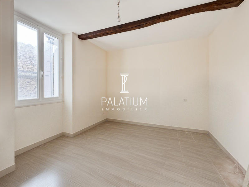 Local commercial - 158 m² - 6 pièces