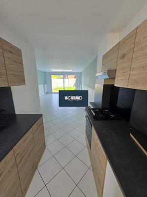 Maison - 86 m² - 4 pièces