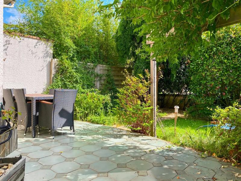 Maison - 141 m² - 7 pièces