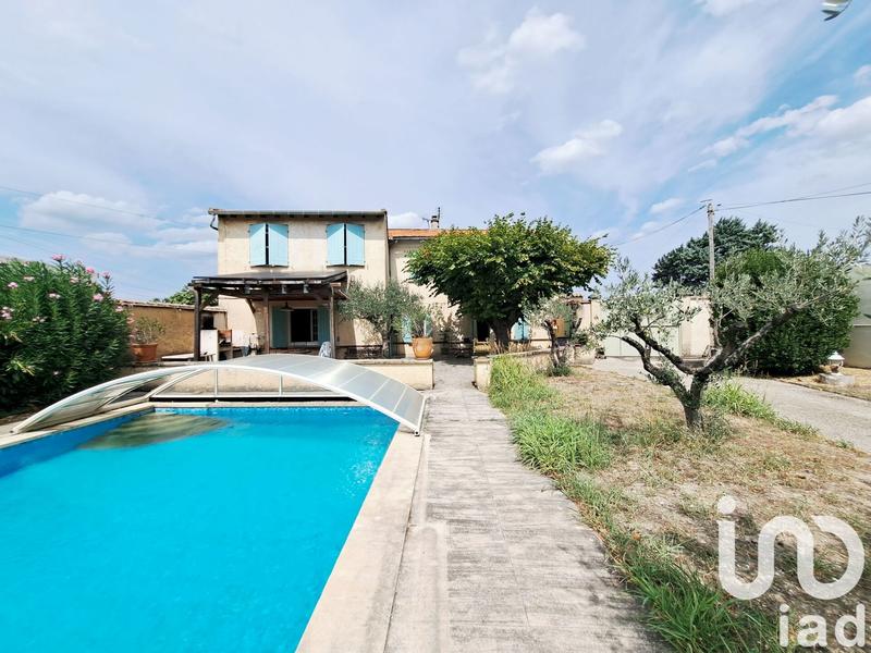 Maison - 220 m² - 7 pièces