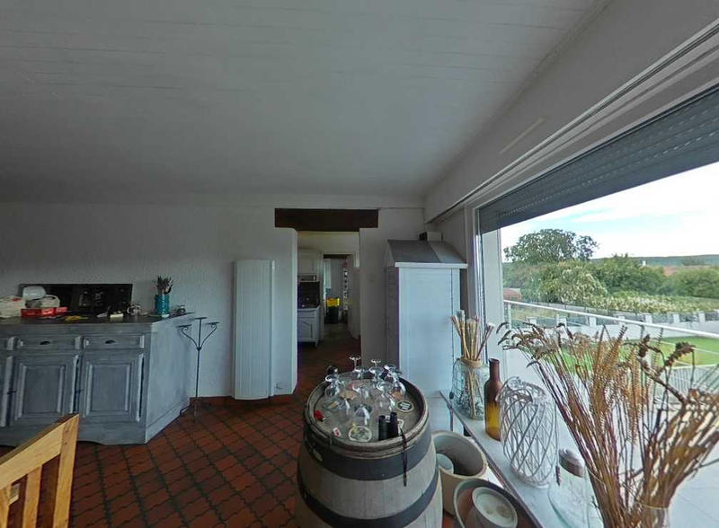 Appartement - 152 m² - 6 pièces