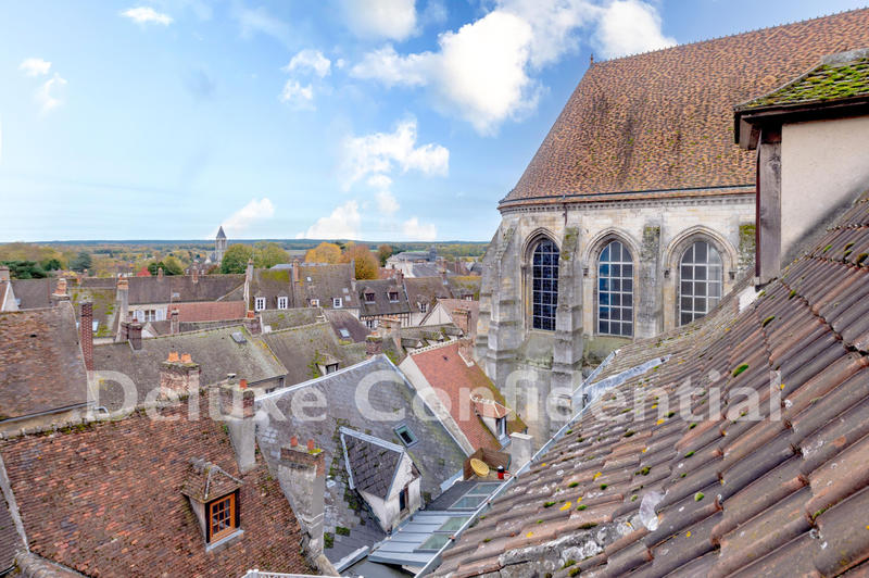 Appartement - 95 m² - 4 pièces