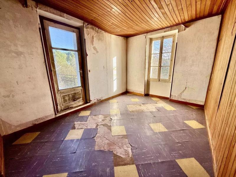 Maison - 88 m² - 5 pièces