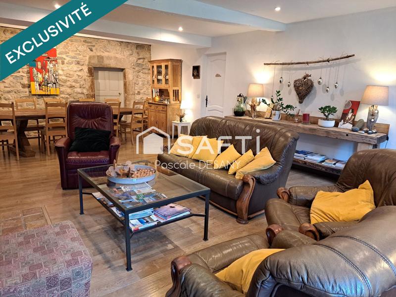 Maison - 265 m² - 8 pièces