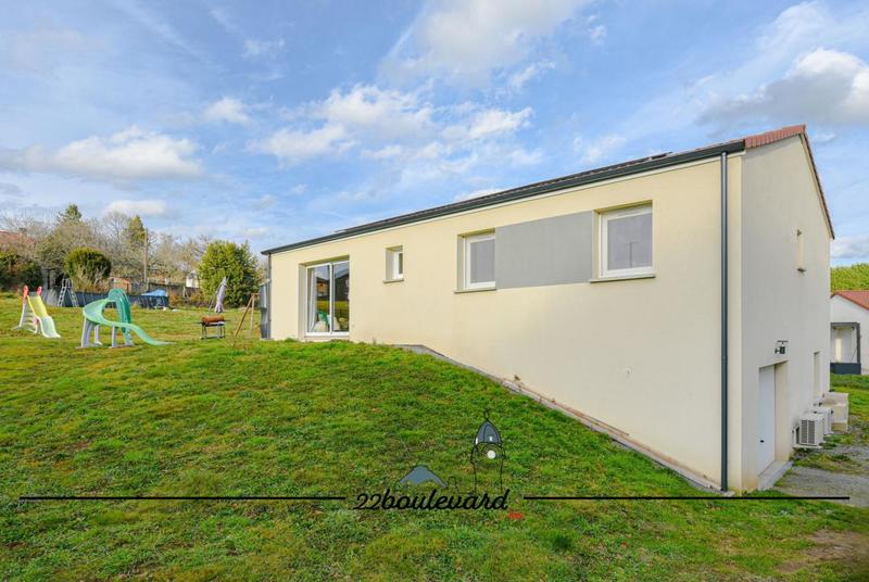 Maison - 101 m² - 6 pièces