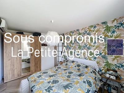 Maison - 163 m² - 8 pièces