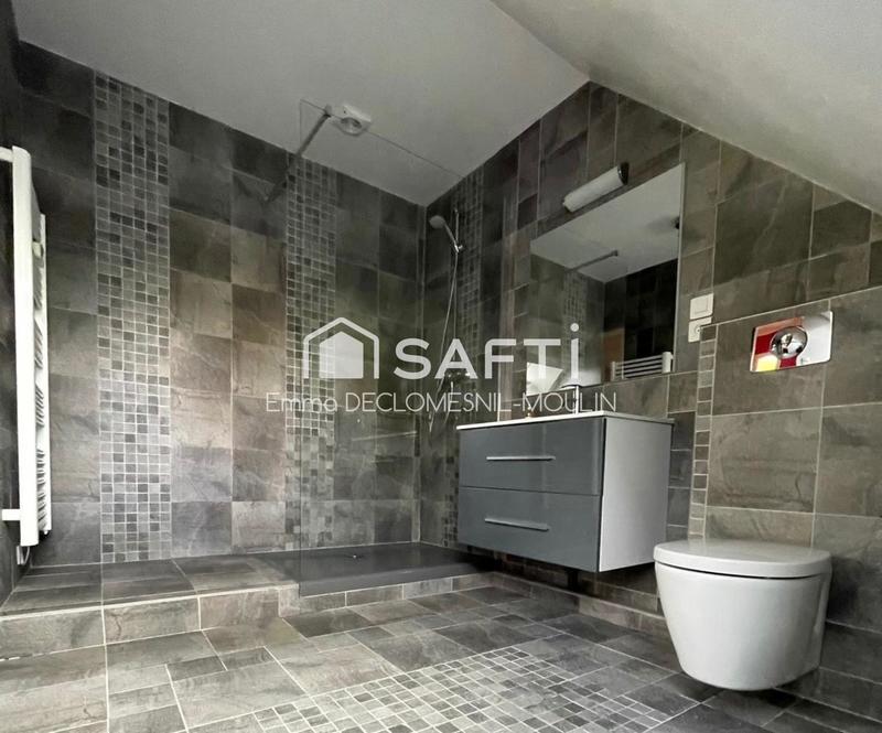 Maison - 190 m² - 8 pièces