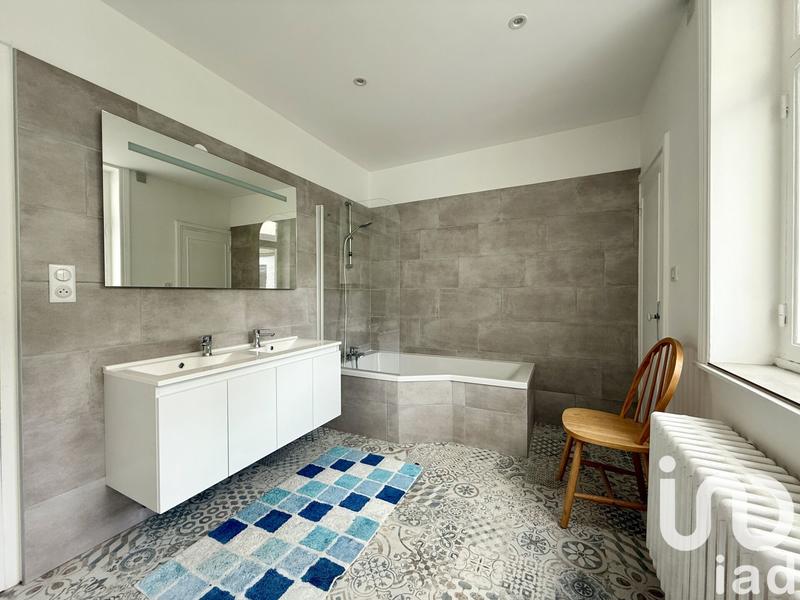 Maison - 172 m² - 6 pièces