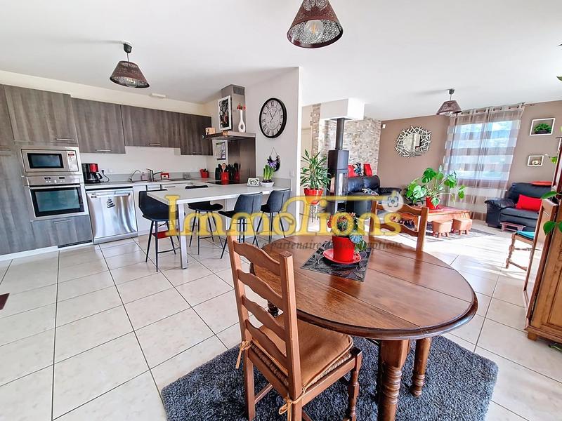 Maison - 143 m² - 5 pièces