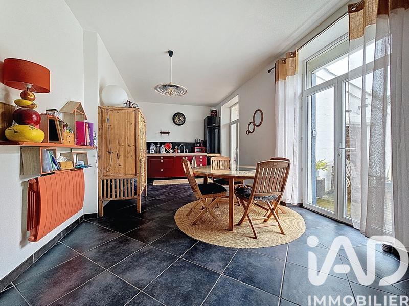 Maison - 133 m² - 6 pièces