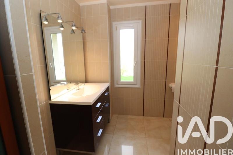 Maison - 183 m² - 6 pièces