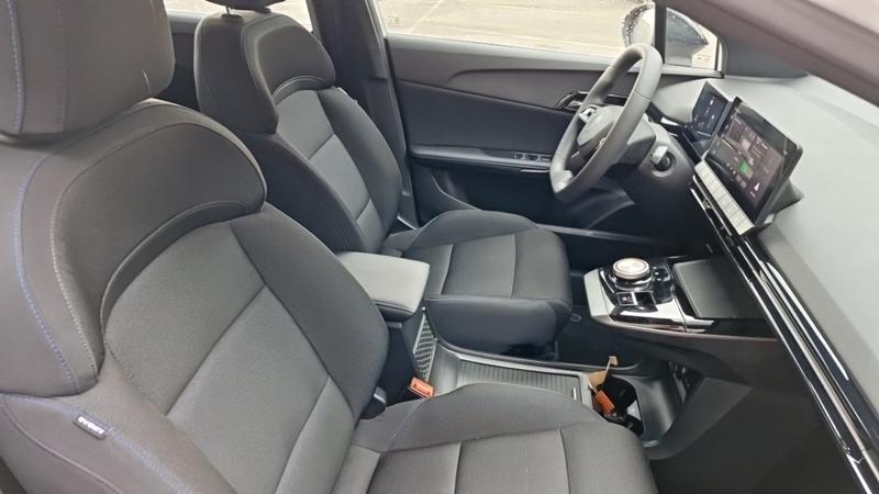 Mg Mg4 Electric 51kwh - 125 Kw 2wd Standard