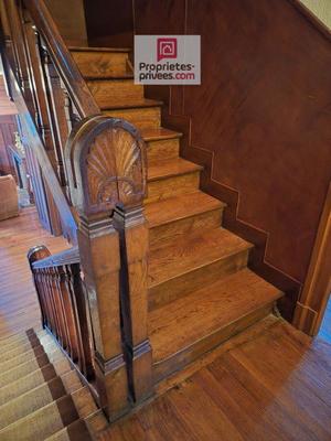 Maison - 179 m² - 8 pièces