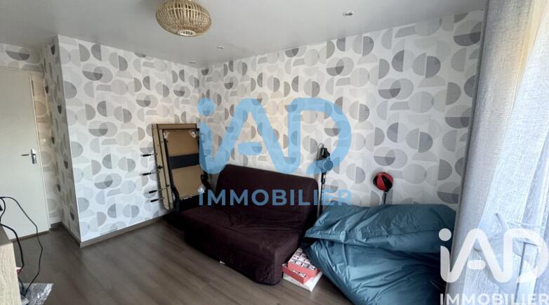 Maison - 92 m² - 5 pièces