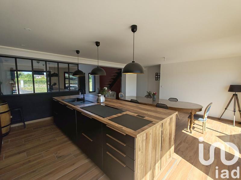 Maison de maîtres - 195 m² - 7 pièces