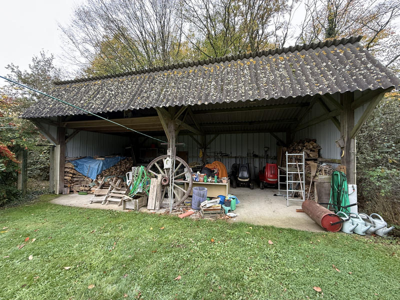 Maison - 200 m² - 7 pièces