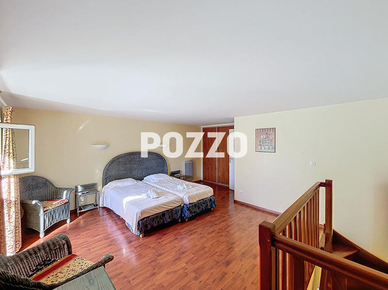 Appartement - 60 m² - 2 pièces