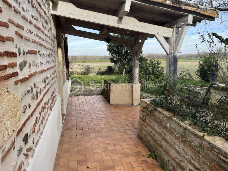 Maison en pierre - 77 m² - 5 pièces