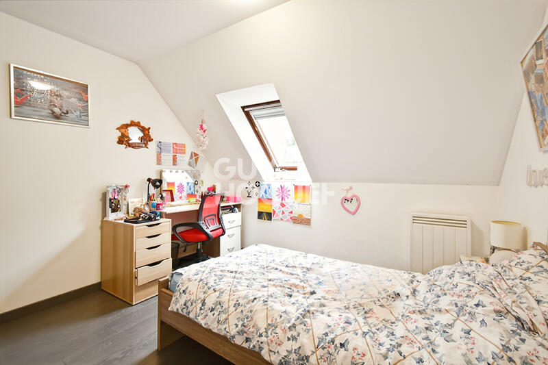 Maison - 100 m² - 5 pièces