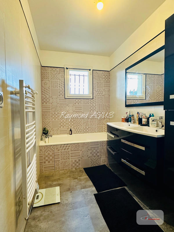 Maison - 103 m² - 6 pièces