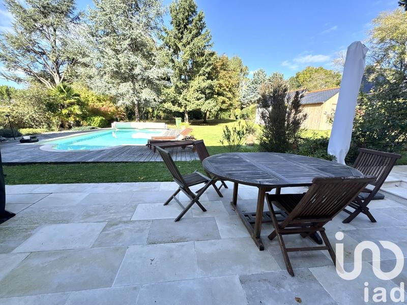 Maison - 194 m² - 6 pièces