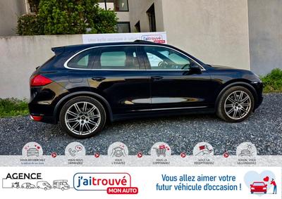 Porsche Cayenne s 4.8 V8 Tiptronic 400 cv Boîte auto / Toit Ouvrant Panoramique Audio Bose Echappement sport à clapets Suspensions pilotées Sièges chauffants Coffre électrique Historique d'entretien complet Ct Ok Dernière révision entretiens