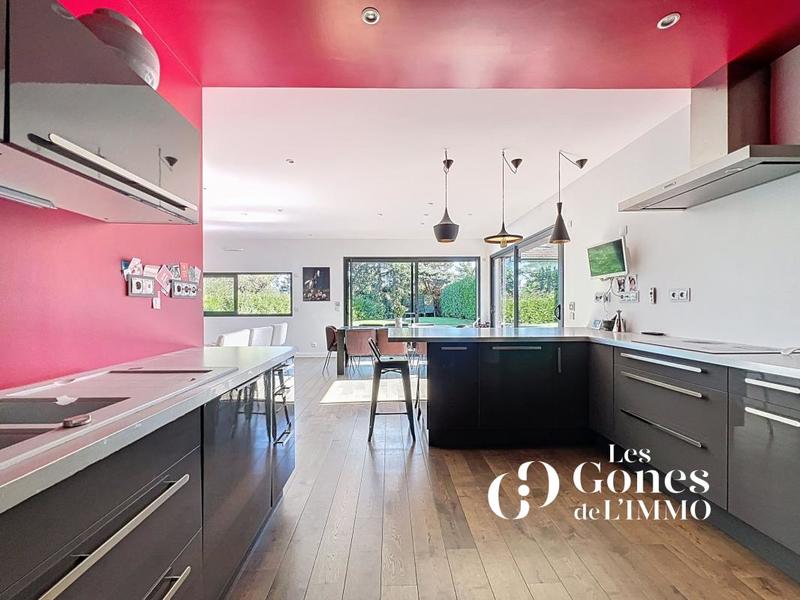 Villa - 165 m² - 6 pièces