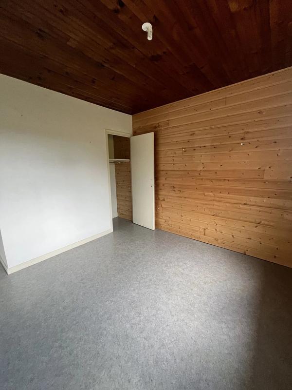 Maison - 519 m² - 3 pièces