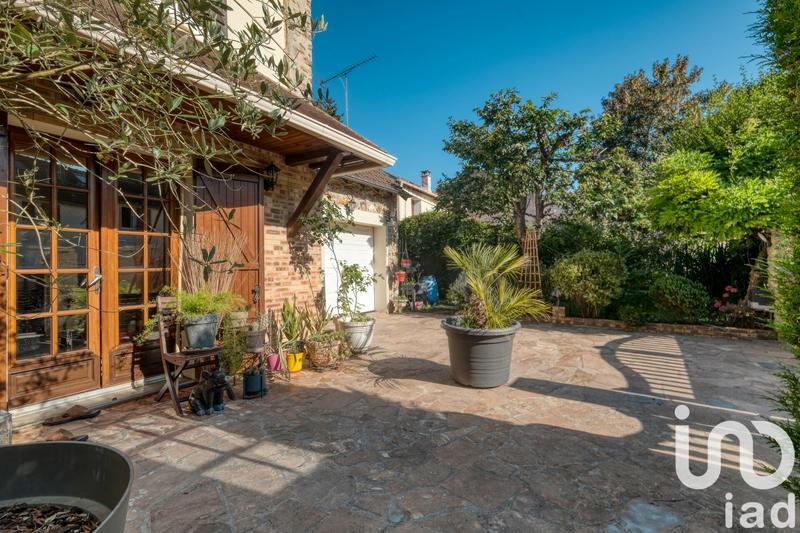 Maison - 125 m² - 6 pièces