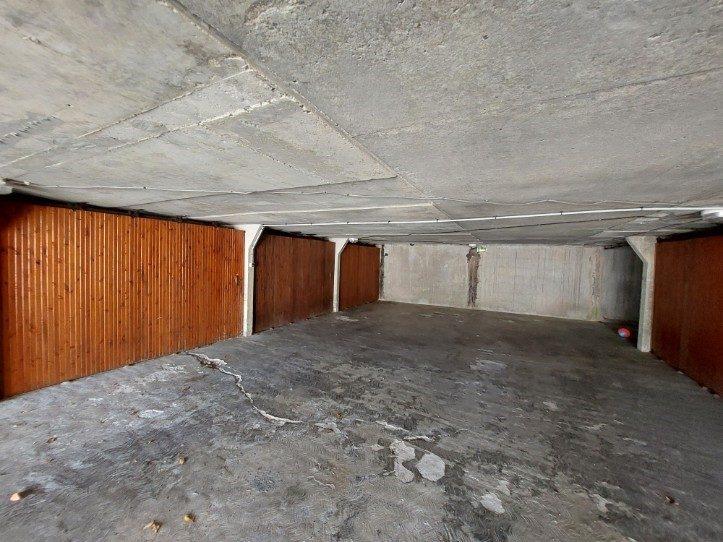 Appartement - 93 m² - 5 pièces