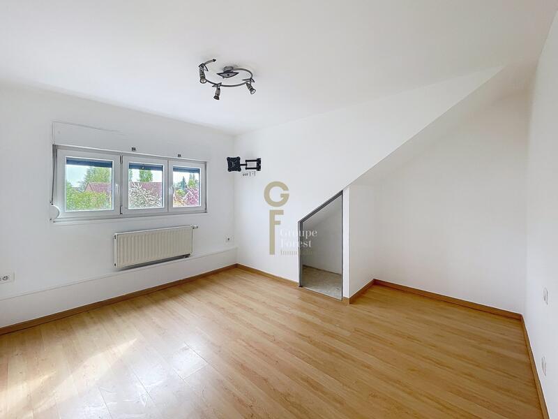 Maison - 140 m² - 5 pièces