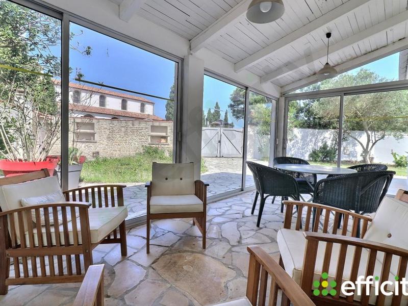 Maison - 121 m² - 7 pièces