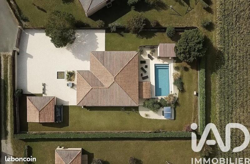 Maison - 150 m² - 5 pièces