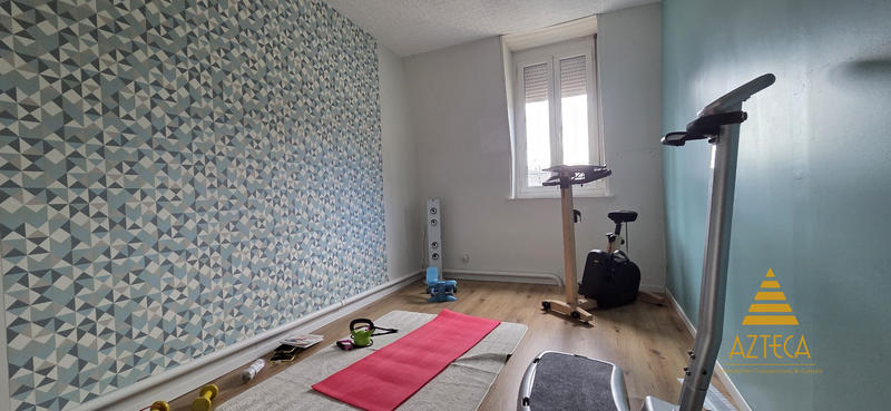 Maison - 158 m² - 9 pièces