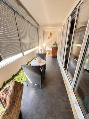 Appartement - 84 m² - 4 pièces