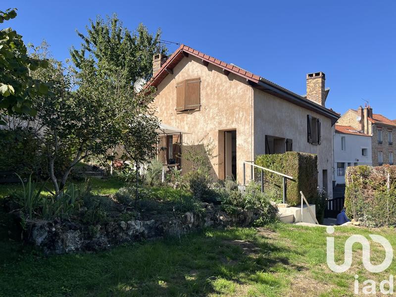 Maison - 97 m² - 4 pièces