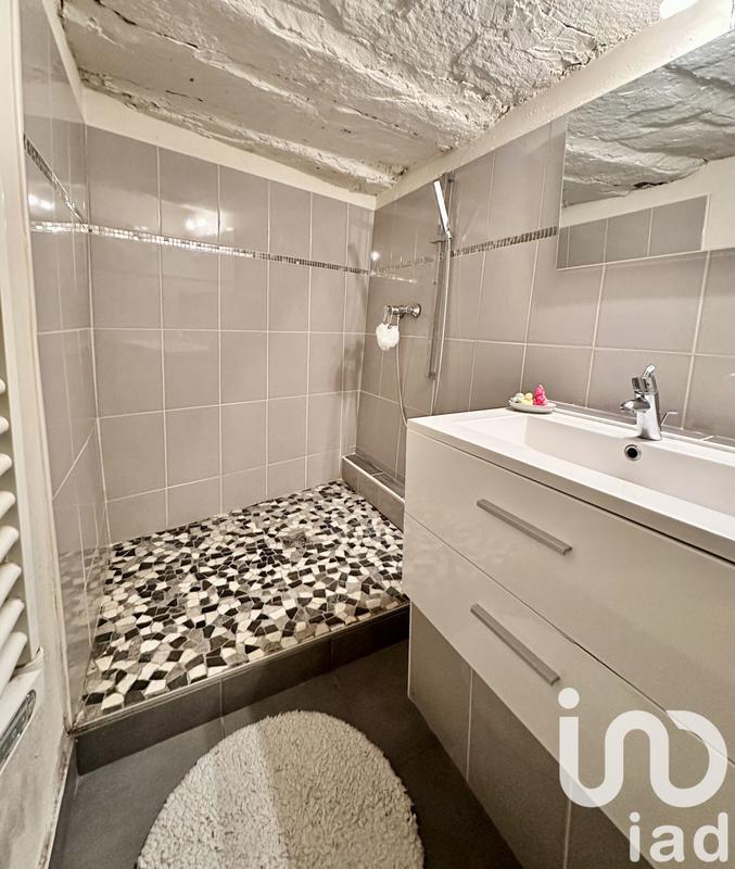 Appartement - 80 m² - 3 pièces