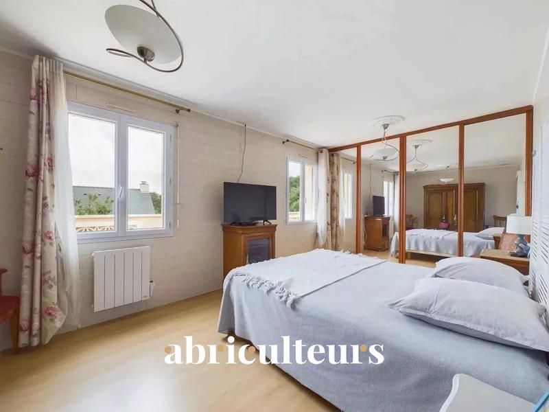 Maison - 150 m² - 6 pièces