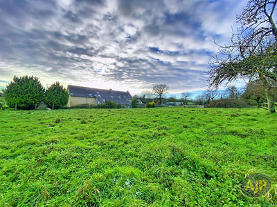 Maison - 185 m² - 8 pièces